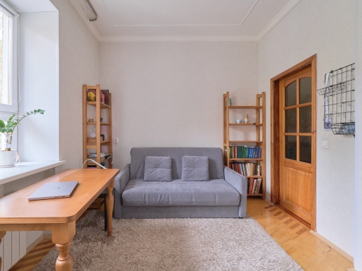 Квартира с высокими потолками